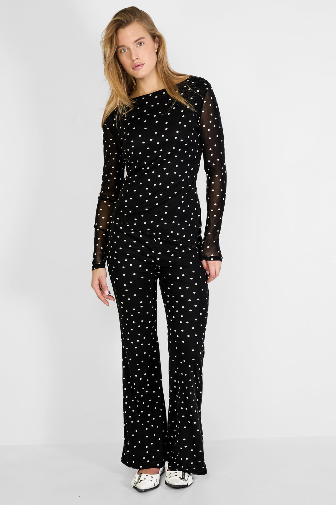 Dotted top